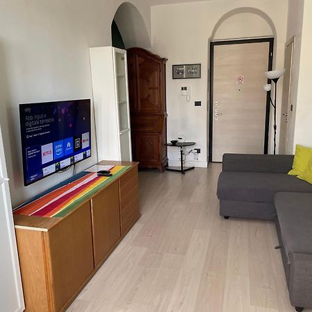 Un Piano Sotto Arturo Appartement Turijn Buitenkant foto